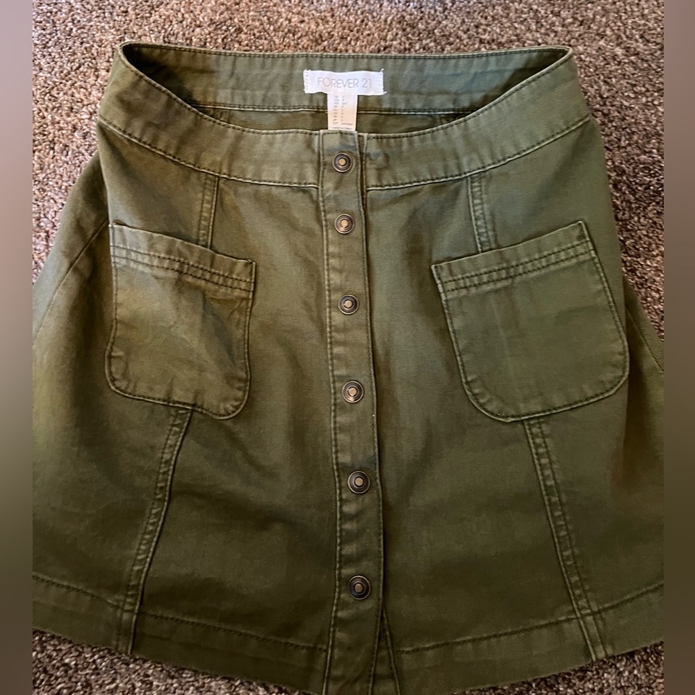Forever 21 Green Skirt